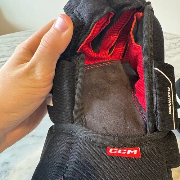 CCM Hockey Gloves- Next 23 JR Gants Unisex - Picture 7 of 7
